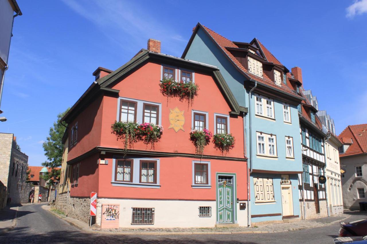 Haus Zum Kleinen Helm Daire Erfurt Dış mekan fotoğraf