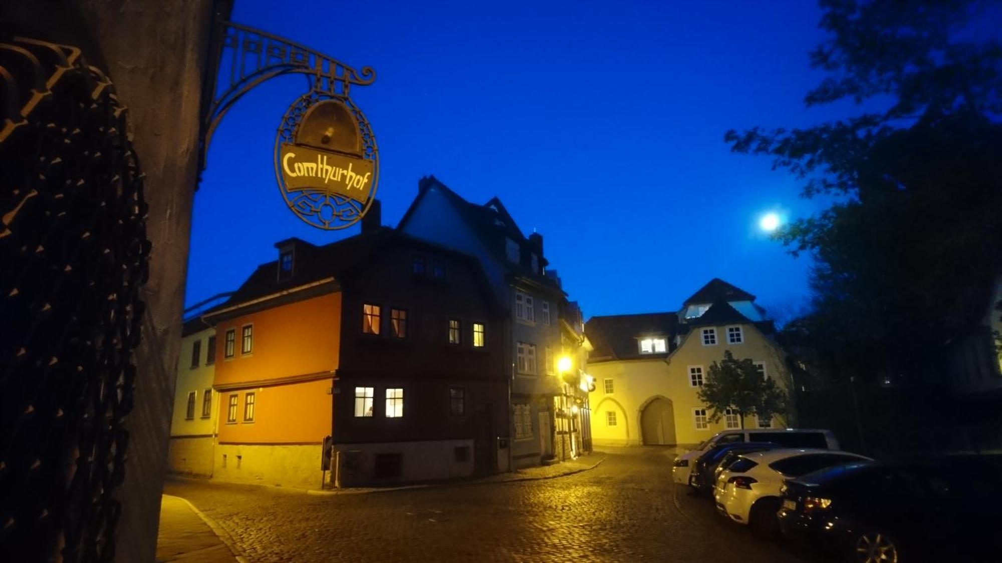 Haus Zum Kleinen Helm Daire Erfurt Dış mekan fotoğraf