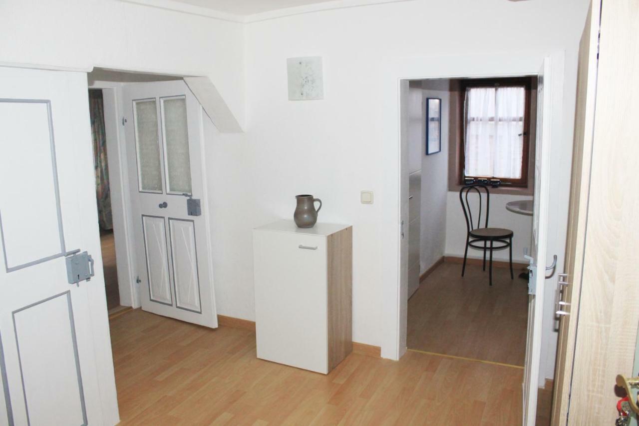 Haus Zum Kleinen Helm Daire Erfurt Dış mekan fotoğraf
